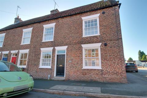 3 bedroom end of terrace house for sale, Corner House, Cherry Burton