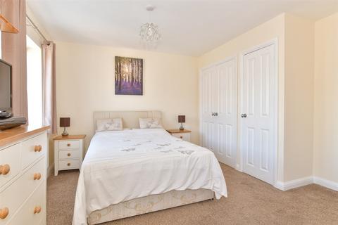 3 bedroom link detached house for sale, Lower Road, Faversham, Kent