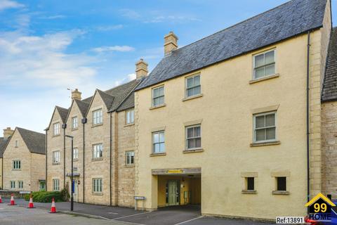 2 bedroom flat for sale, 1 Fry Close, Cirencester, United Kingdom, GL7