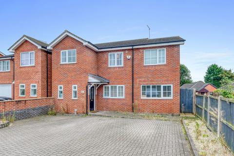 4 bedroom detached house for sale, The Retreat Birmingham Road, Lickey End, Bromsgrove, B61 0FR