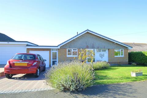 3 bedroom detached bungalow for sale, SOUGHT AFTER LOCATION * YAVERLAND