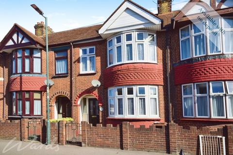 3 bedroom terraced house to rent, Grange Road Gillingham ME7