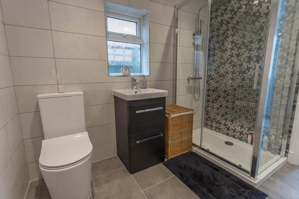 Modern Shower Room