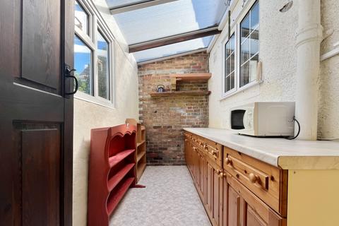11 Broadview Avenue, Gillingham, ME8 9DB