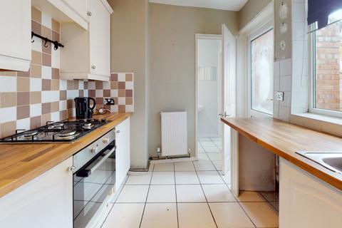 2 bedroom ground floor flat for sale, Cranford Street, South Shields