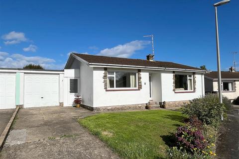 2 bedroom detached bungalow for sale, Harefield Drive, Stoke Fleming