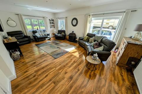 7 bedroom detached house for sale, , Station Road, Yate, Bristol