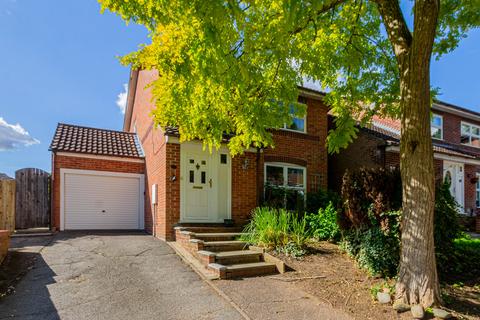 20 Beaver Close, Colchester, CO3 9DZ