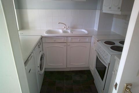 1 bedroom flat to rent, Vexil Close, Purfleet-on-Thames RM19