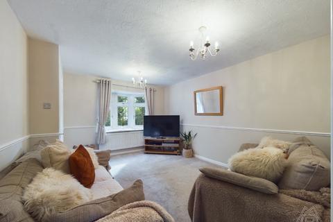 3 bedroom semi-detached house for sale, Chelmer Drive, South Ockendon, Essex, RM15