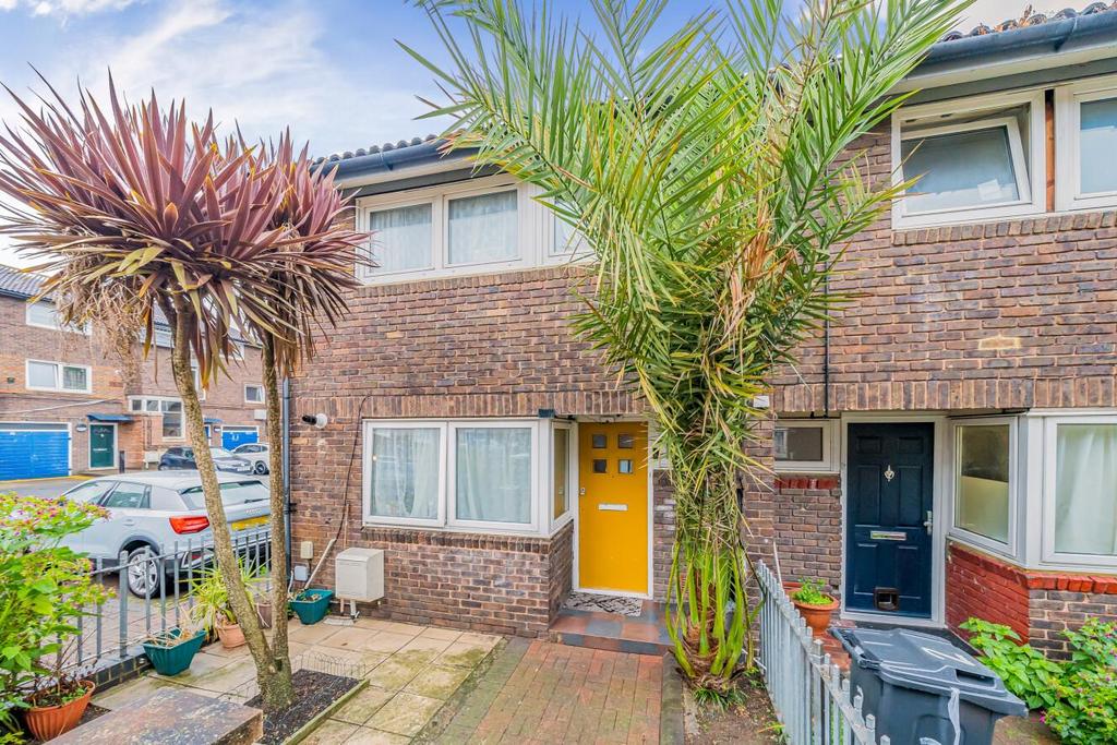 Carrara Close, Brixton 4 bed end of terrace house for sale £675,000
