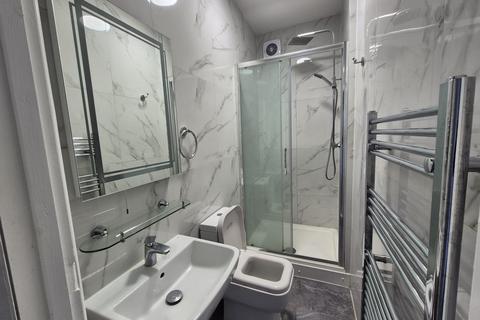 undefined, Beatrice Avenue, 7A Beatrice Avenue, Norbury