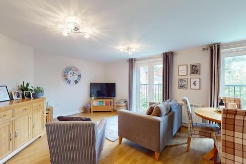 2 bedroom apartment for sale, Montgomery Avenue, West Park, Leeds, West Yorkshire