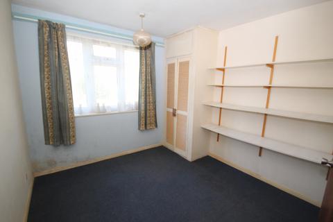 2 bedroom flat for sale, Lantern Close, Wembley, Middlesex HA0