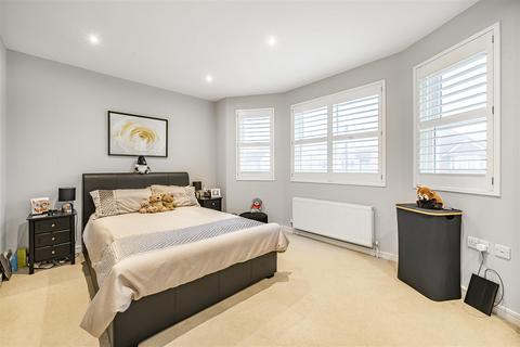 4 bedroom semi-detached house for sale, Smithy Lane, Lower Kingswood