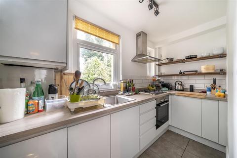 96b Wiverton Road, London, SE26 5HZ