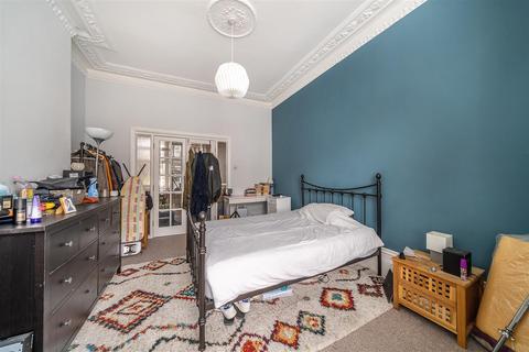 96b Wiverton Road, London, SE26 5HZ