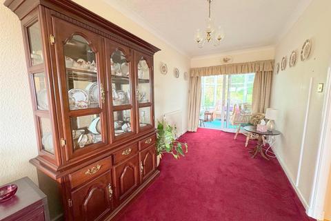 Merrowdown Mount Road, Leek, ST13 6NQ