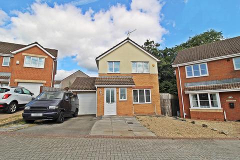 3 bedroom detached house for sale, Llanharan, Pontyclun CF72