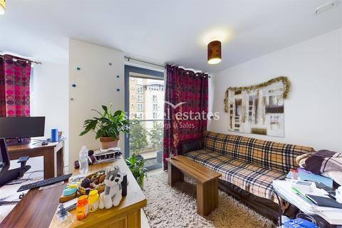 1 bedroom flat to rent, Toronto House, Surrey Quays Road, Canada Water, SE16