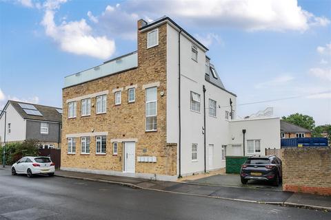 2 bedroom flat for sale, Wandle Road, WALLINGTON