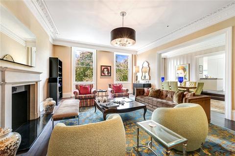 4 bedroom flat for sale, Queen's Gate, South Kensington, SW7