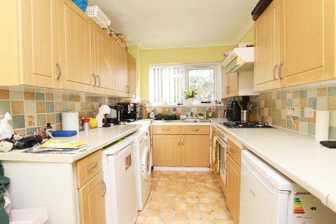 2 bedroom apartment for sale, Llys Celyn, Cedar Crescent, Tonteg, CF38 1LF