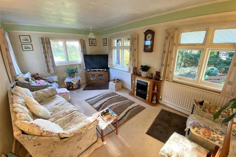 2 bedroom detached bungalow for sale, The Retreat, Staythorpe Road, Averham, Newark