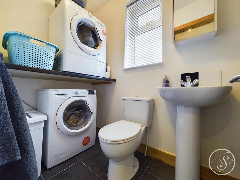 Wc/utility room