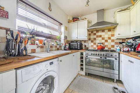 2 bedroom terraced house for sale, Mays Lane, Barnet, EN5