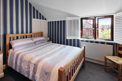 4 Frith Park, East Grinstead, RH19 2BU