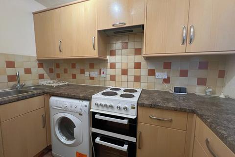 2 bedroom flat to rent, Watermore Court, Pinhoe Road, Exeter