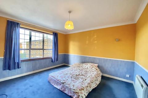 3 bedroom terraced house for sale, Juniper Way, Hayes