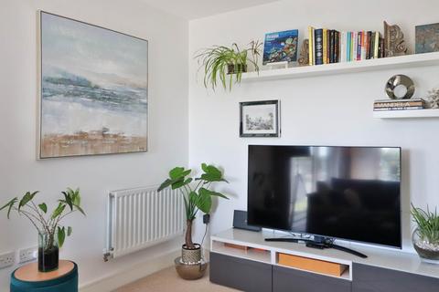 1 bedroom flat for sale, Caro Place, New Malden