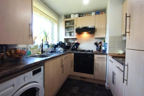 2 bedroom maisonette for sale, Forris Avenue, Hayes