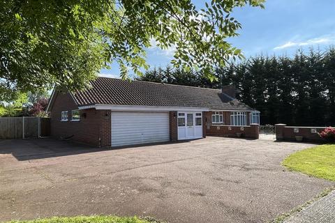 3 bedroom detached bungalow for sale, Cotmer Road, Lowestoft