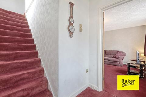 2 bedroom end of terrace house for sale, Arrowsmith Road, Chigwell IG7