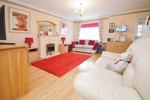 3 bedroom semi-detached house for sale, Brookside Close, Colchester, Essex, CO2