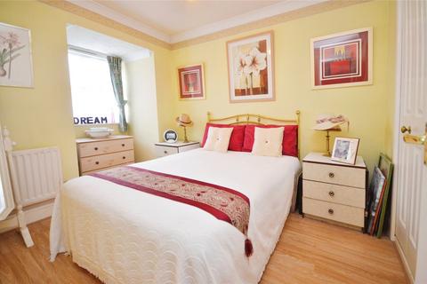 3 bedroom semi-detached house for sale, Brookside Close, Colchester, Essex, CO2