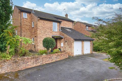 4 bedroom detached house for sale, Brookside, Wellingborough NN9