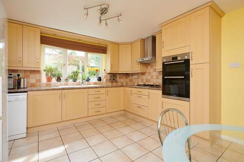 4 Brookside, Stanwick, Wellingborough, NN9 6PW