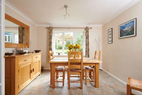 4 Brookside, Stanwick, Wellingborough, NN9 6PW