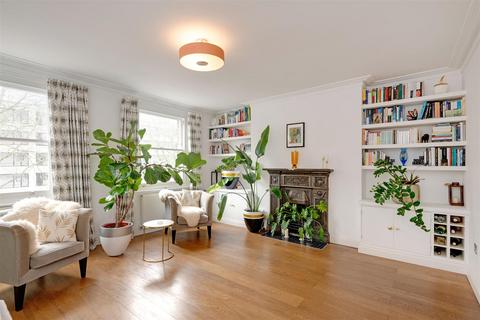 3 bedroom flat for sale, Mansfield Road, Hampstead Heath, London