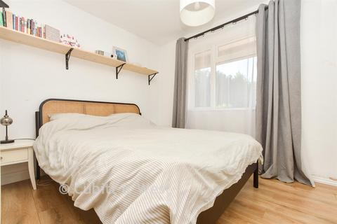 1 bedroom terraced bungalow for sale, Holtye Road, East Grinstead, West Sussex