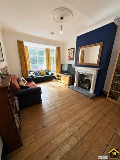 692 Beverley Road, Hull, HU6 7JH