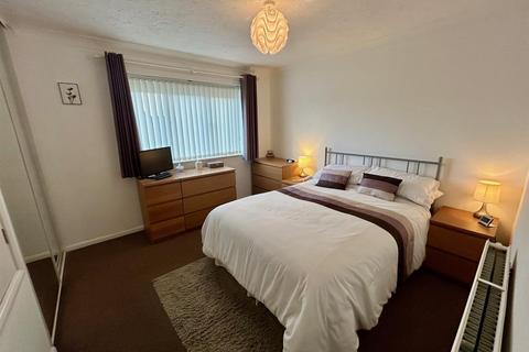 25 Windsor Wood, Waltham Abbey, EN9 1LY