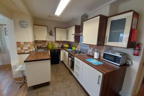 4 bedroom detached bungalow for sale, Pen Y Bryn, Bangor LL57