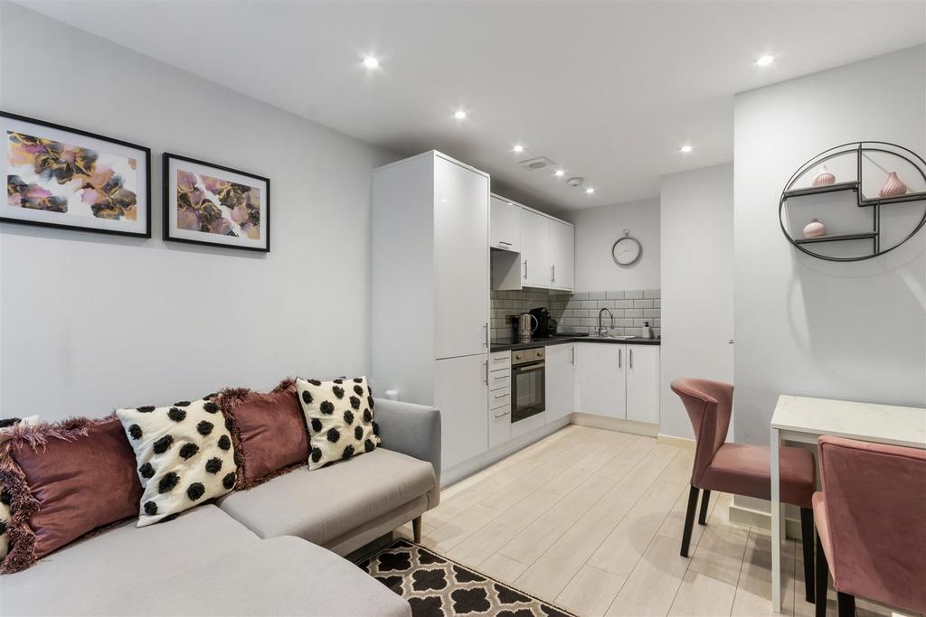 Open Plan Kitchen/Reception Room