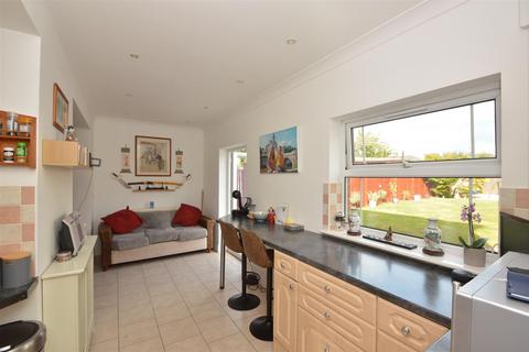 3 bedroom detached house for sale, CENTRAL RYDE