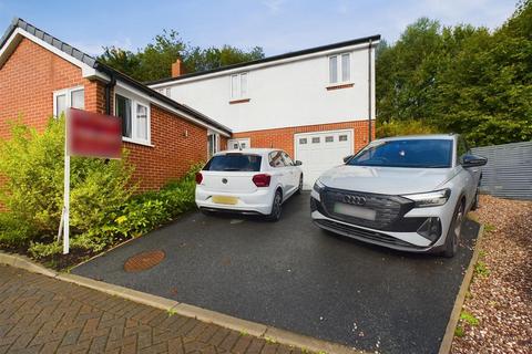 3 bedroom detached house for sale, Temperance Road, Southsea, Wrexham